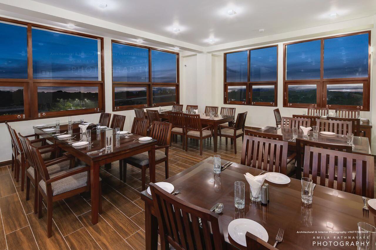 Grand 7 Hotel -Kesbewa Piliyandala Esterno foto